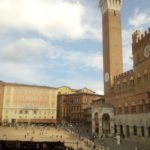 Piazza del Campo, la principal de Siena, en plena Toscana